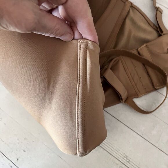 Maidenform Wireless Strapless Bra Women 38DDBeige ComfortGrip Convertible SE0015 - Picture 9 of 14